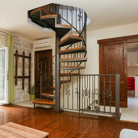Apartamento Lapis Split